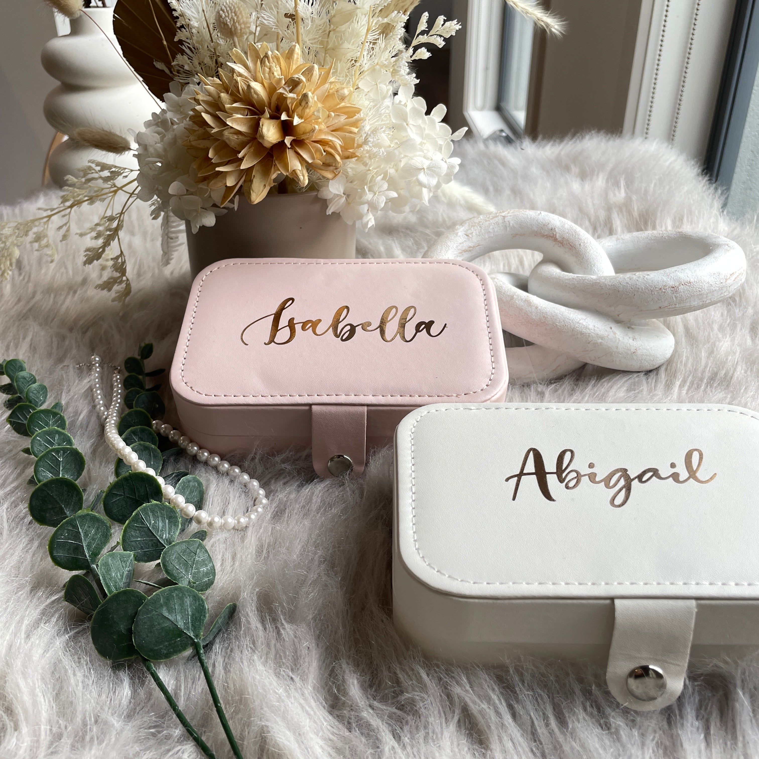 Personalized Jewellery Boxes  Rings Accessories Case  Bridesmaid Gifts  Romantic Custom Travel Case Thank you Jewelry Box with Name