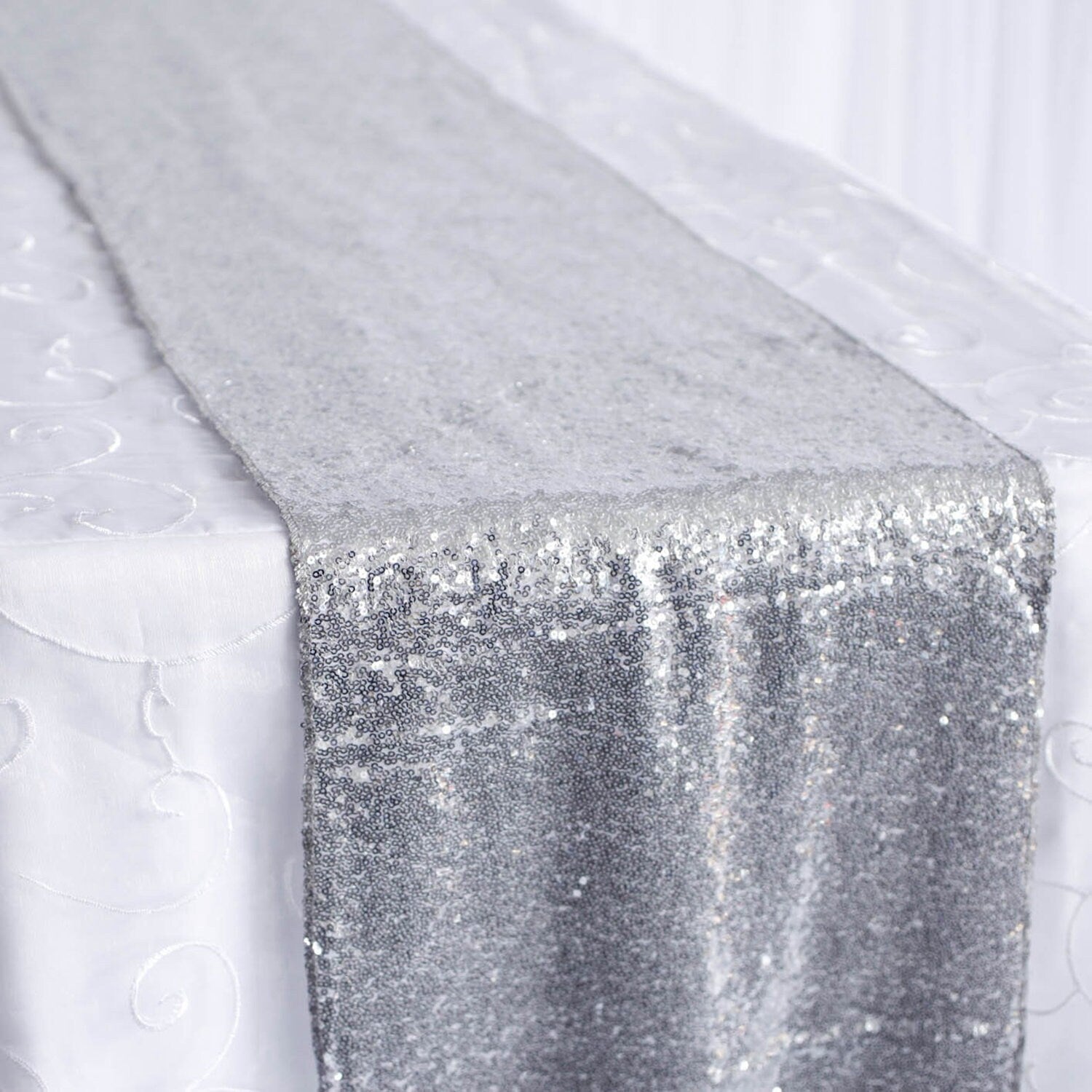 Sequin Table Runners 275cm x 30cm (13in x 108in) Long Table Cloth Party Wedding Event Home Decoration 7 Colours