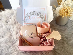 Personalized Bridesmaid Proposal Box,Personalized Keepsake Box, Bridesmaid Gift Box,Proposal Bridal Party Box,Bridesmaid Box with Gifts